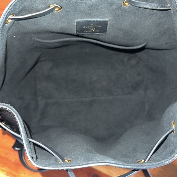 Louis Vuitton Empreinte Montsouris Backpack - Picture 8 of 8